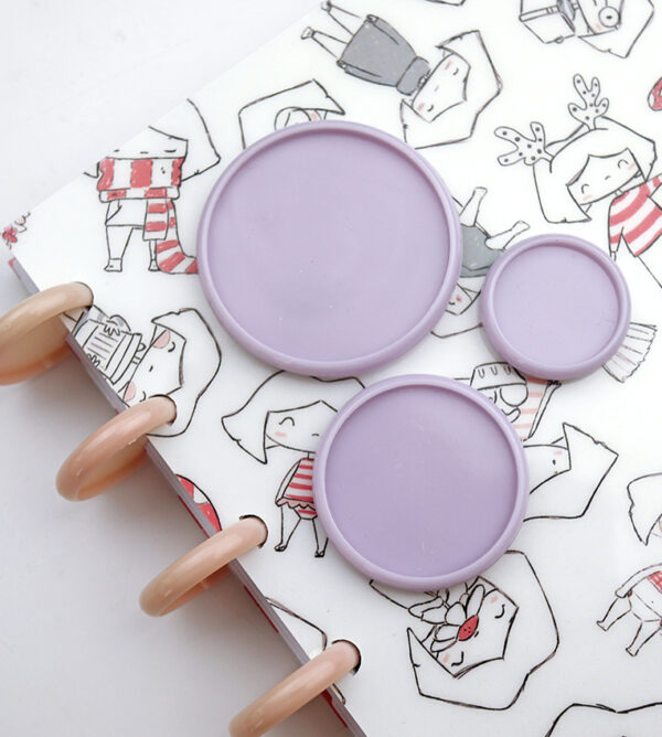 Disco para encuadernar en color lila y tres tamaños
