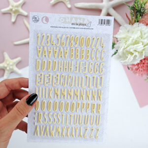 Puffy abecedario Ohana en la playa