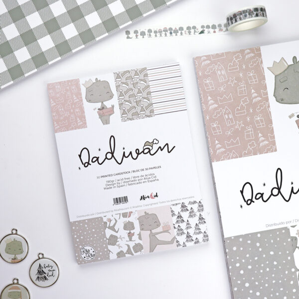 El bloc pequeño Dadivan para scrapbooking tiene un tamaño de 6x8" y es especial para proyectos pequeños. Para trabajos navideños. Ilustraciones de Alúa Cid